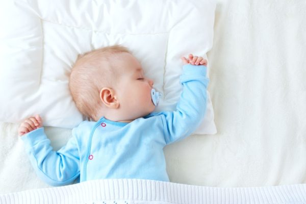 Gối đầu cho bé sơ sinh